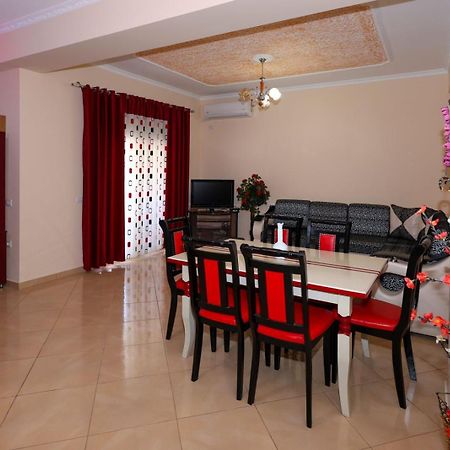 Rio'S Apartment Berat Dış mekan fotoğraf